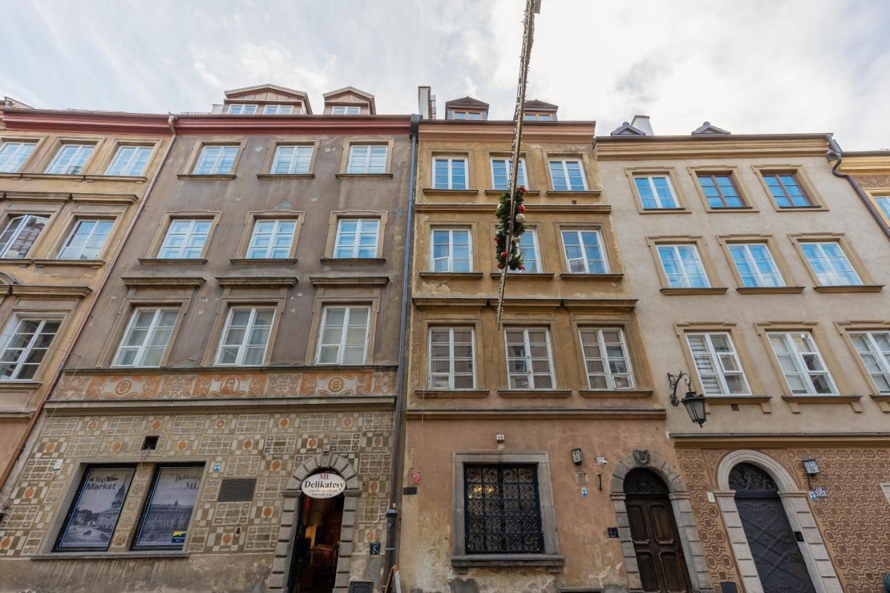 Апартаменти Old Town Spacious Piwna By Renters